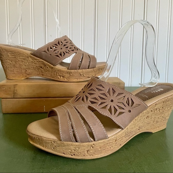 Spring Step DORA Slide Wedge Platform Sandals - Picture 1 of 9